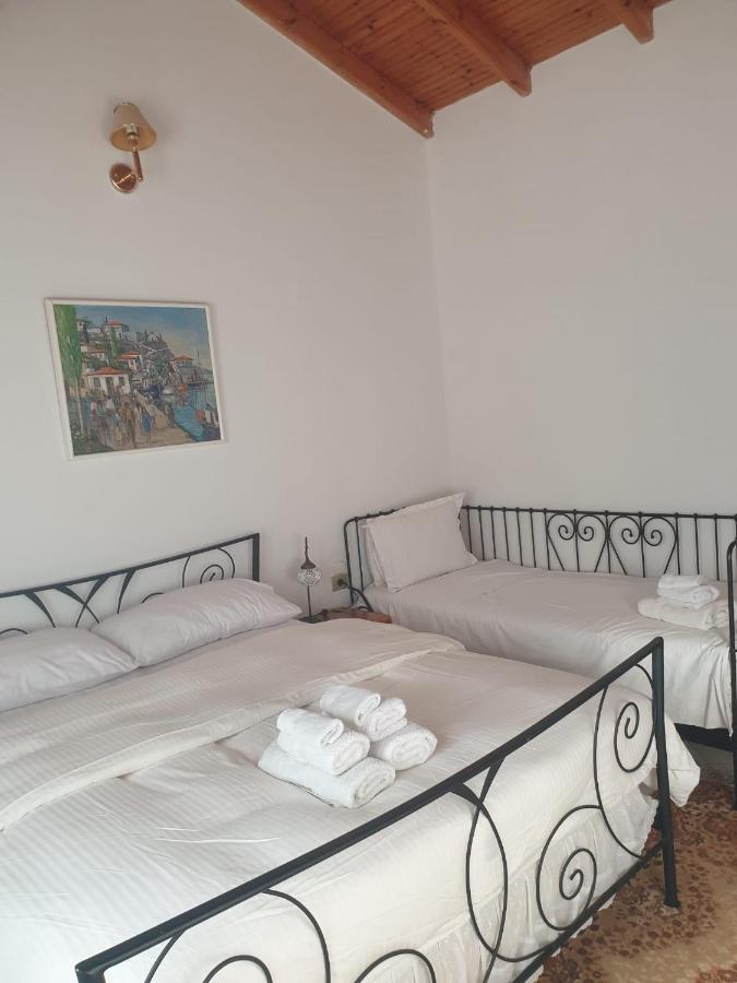 Rosemary House Guest House Sarande Exterior photo